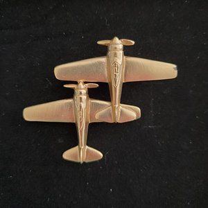 Vintage metal planes brooch